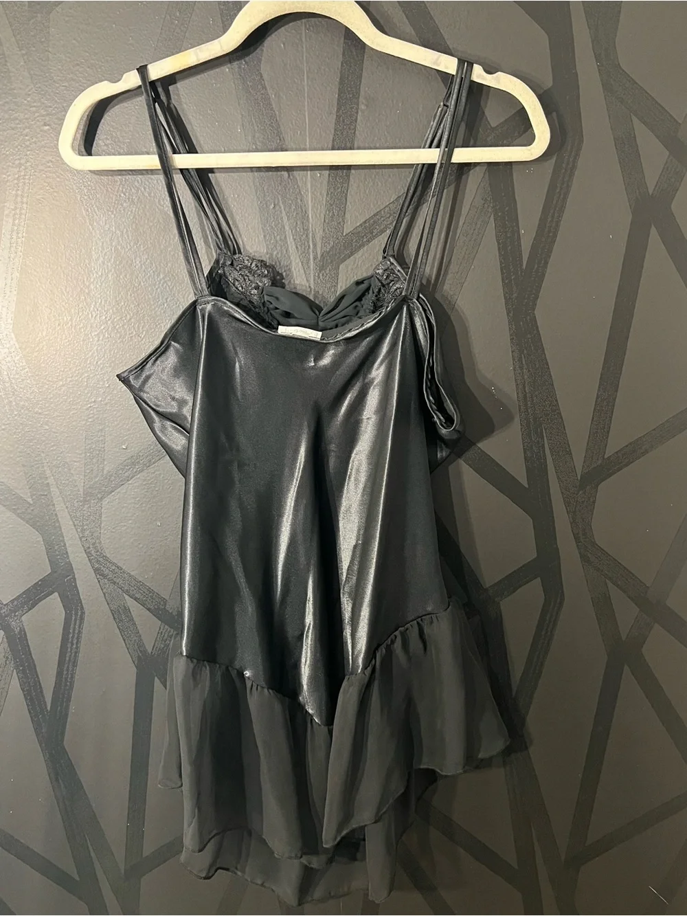 Vintage Black Satin Slip with Lace Appliqué - Picture 4 of 7